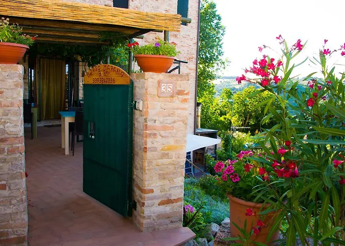 Bed & Breakfast Borgo Marano