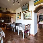 Borgo Marano فندق مبيت وإفطار كوبرا ماريتيما