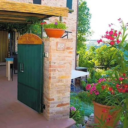 Borgo Marano Bed & Breakfast *