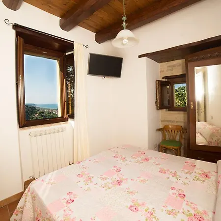 Borgo Marano Alojamento de Acomodação e Pequeno-almoço Cupra Marittima