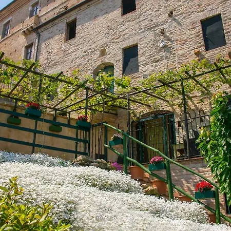 Borgo Marano Bed & Breakfast *